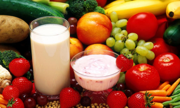 Какого цвета продукты самые полезные и ценные после 60? Палитра в тарелке